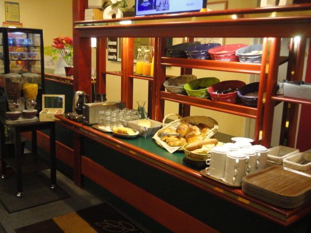 埃皮纳勒快克宫殿酒店 外观 照片