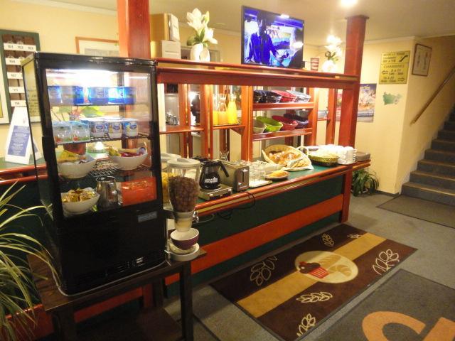 埃皮纳勒快克宫殿酒店 外观 照片